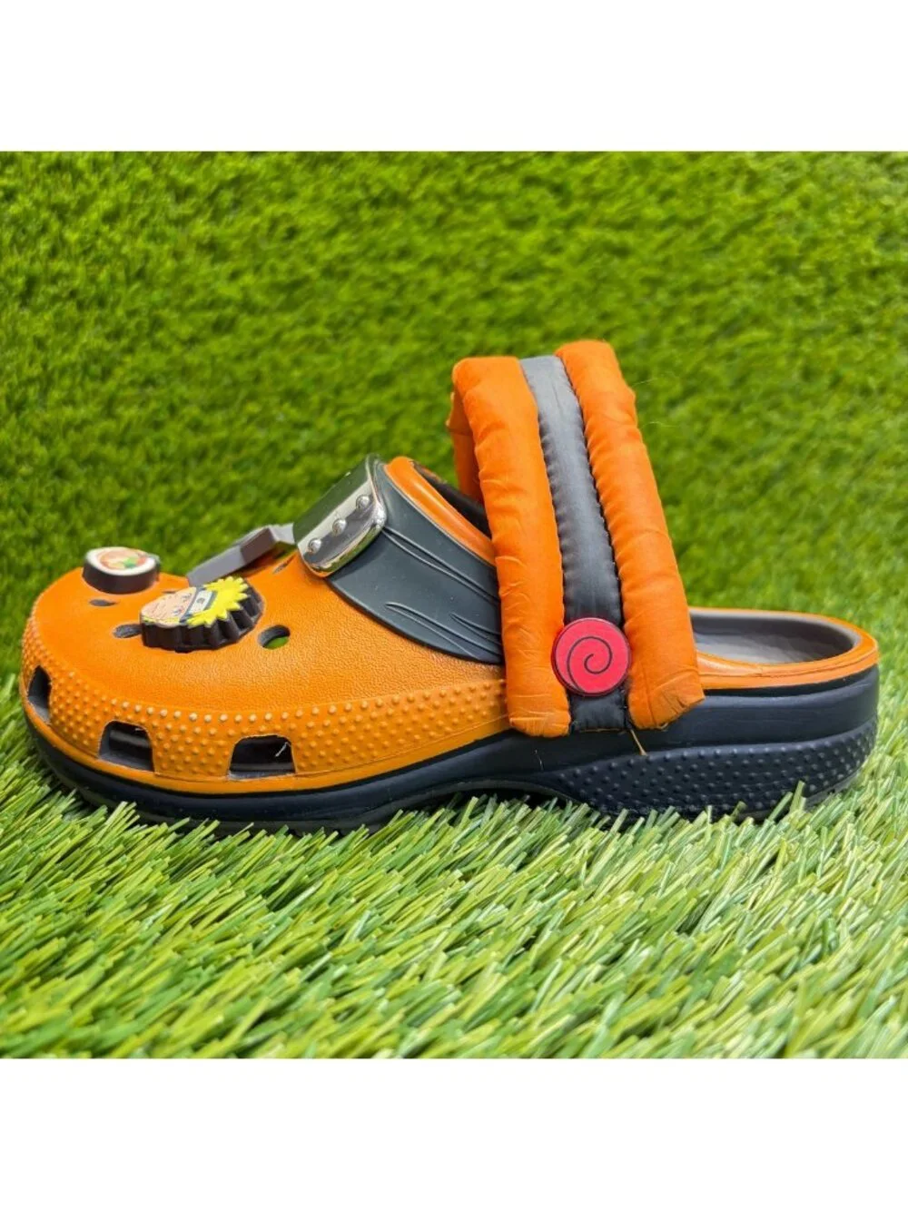Crocs Classic Clog x Naruto Shippuden Boys Size 13C Orange Beach Outdoor Sandals